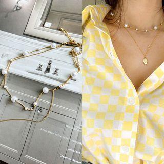 Medallion / Faux-pearl Necklace Set (2 Pcs) Gold - One Size