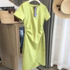 Short-sleeve Plain Asymmetric Ruched Dress