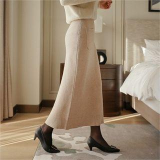 Slit-back Maxi Knit Skirt