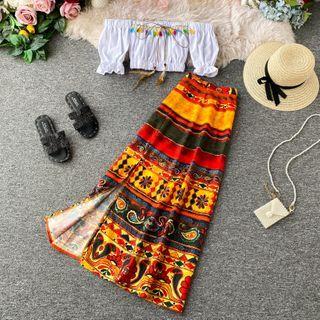 Set: Off-shoulder Cropped Top + Printed Midi Skirt