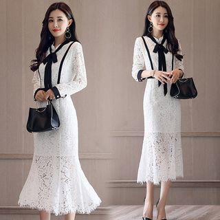 Contrast Trim Long-sleeve Midi Lace Dress