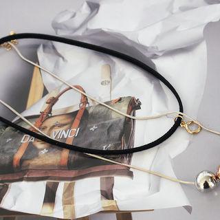 Three-tone Ball-pendant Choker