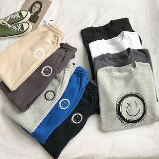 Smiley Face Print Sweatshirt / Jogger Sweatpants / Set
