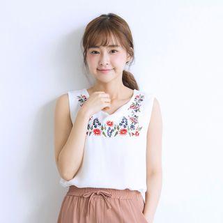 Embroidered Tank Top White - One Size