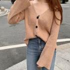 Long-sleeve Ribbed V-neck Buttoned Knit Top