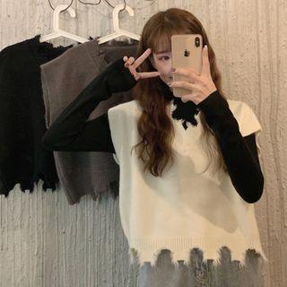 Distressed Irregular Knit Vest / Plain Long-sleeve Top