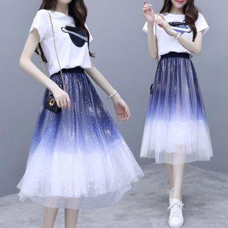 Set: Planet Print Short-sleeve T-shirt + Gradient Midi A-line Mesh Skirt
