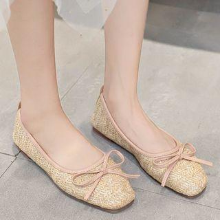 Square Toe Bow Straw Flats