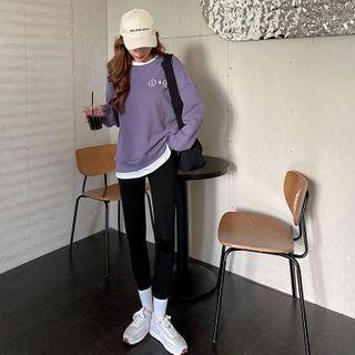 Printed Pullover / Cropped Leggings / Plain Long-sleeve T-shirt / Set