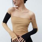 Long-sleeve Off-shoulder Two-tone Slim-fit Cropped Top