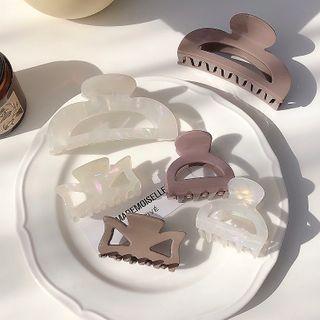 Cutout Plain Hair Claw