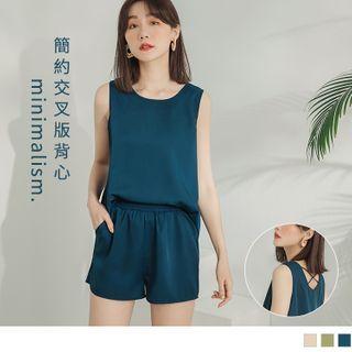 Cross Strap Back Sleeveless Chiffon Top