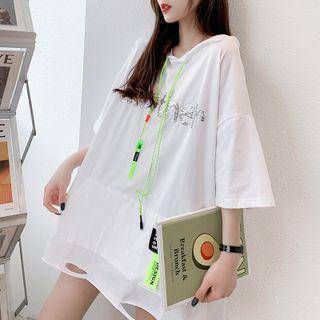 Elbow-sleeve Sequined Lettering Print Hooded T-shirt