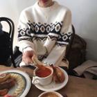 Color-block Pattern Round-neck Loose-fit Sweater