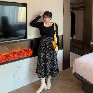 Square-neck Faux Pearl Knit Top