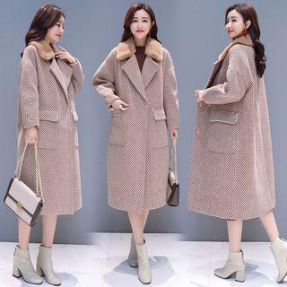 Patterned Snap-buttoned Coat