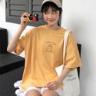 Short-sleeve Baguette Print T-shirt