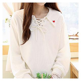 Lace-up Heart-embroidered Top