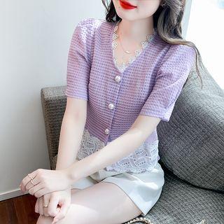 Short-sleeve Button-up Plaid Blouse