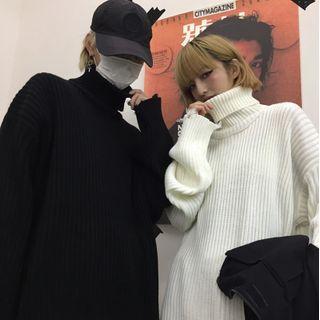 Plain Distressed Turtleneck Ribbed Sweater