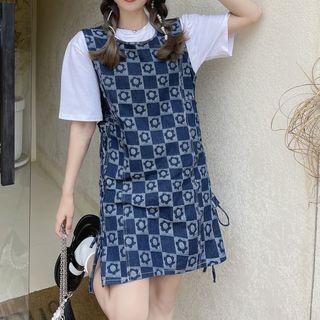 Short-sleeve Plain T-shirt / Floral Denim Mini Overall Dress