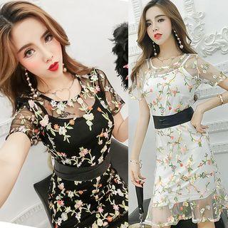 Set: Flower Embroidered Short Sleeve Mesh Dress + Slipdress + Belt