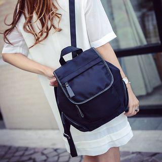 Flap Lightweight Backpack