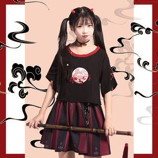 Set: Embroidered Elbow Sleeve T-shirt + Color Panel Skirt