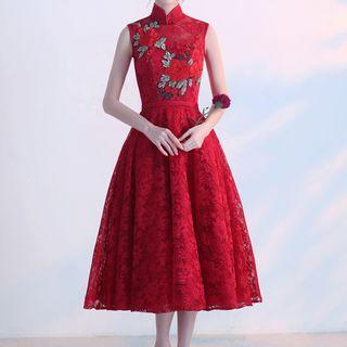 Mandarin Collar Sleeveless Rose Embroidered Cocktail Dress