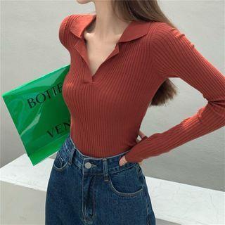 Plain V-neck Long-sleeve Slim-fit Top / High-waist Straight-leg Jeans