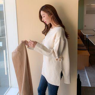 Button-trim Slit-side Sweater