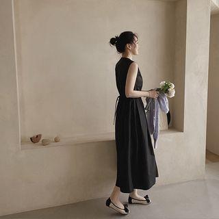 Sleeveless Pleated Long Dress Black - One Size