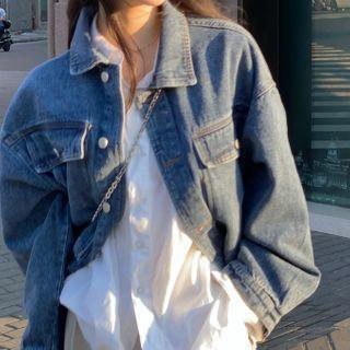 Denim Jacket / Plain Shirt