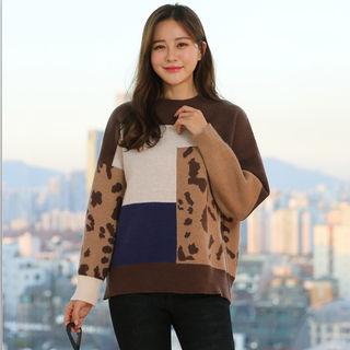 Crew-neck Color-block Boxy Sweater