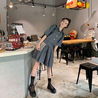 Elbow-sleeve Shirt / Pleated A-line Skirt
