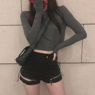 Thumb-hole Crop T-shirt