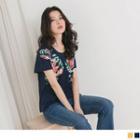 Leaf Print Short-sleeve Round Neck T-shirt