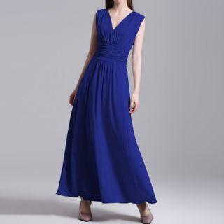 Plain Sleeveless V-neck Maxi A-line Dress
