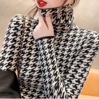 Turtleneck Houndstooth Knit Top