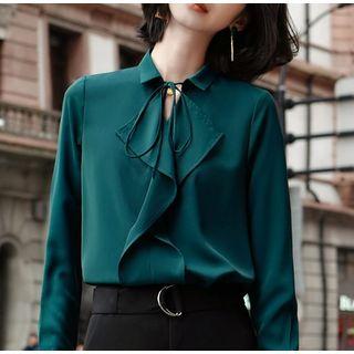 Ruffle Blouse / Cropped Straight-fit Pants / Set