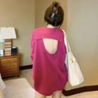 Short-sleeve Cutout-back T-shirt / Wide Leg Shorts