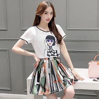 Set: Print Short-sleeve Top + Print A-line Skirt