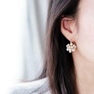 Faux Pearl Dangle Earring One Pair - Faux Pearl Dangle Earring - One Size