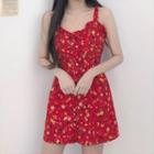 Long-sleeve T-shirt / Floral Strappy A-line Dress