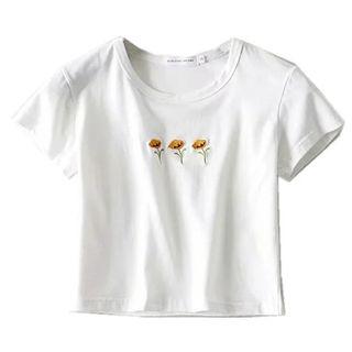 Short-sleeve Flower Embroidered Cropped T-shirt