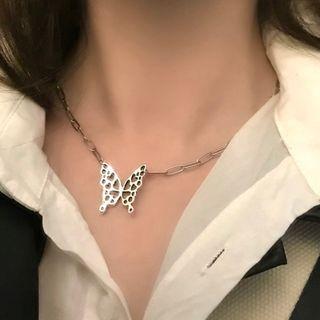 Alloy Butterfly Pendant Choker 0639a - Silver - One Size