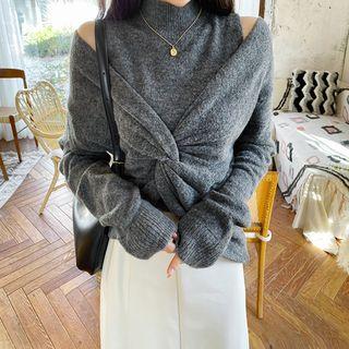 Set: Knotted Knit Top + Mock-neck Sleeveless Top