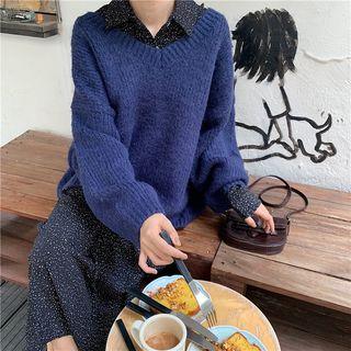 V-neck Sweater / Dotted Shirtdress