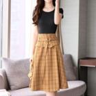 Set: Crew-neck Short-sleeve T-shirt + Plaid A-line Skirt
