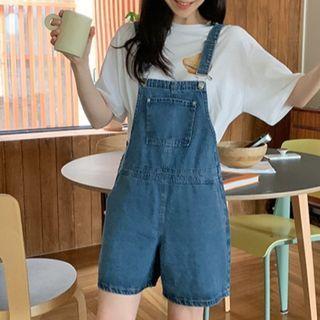 Printed T-shirt / Jumper Denim Shorts